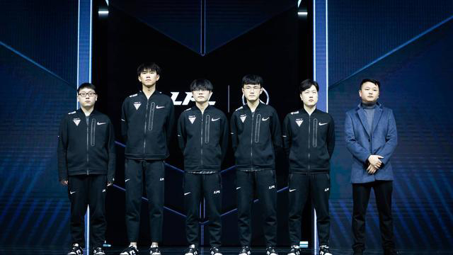 仅在棋界引 仅在棋界引