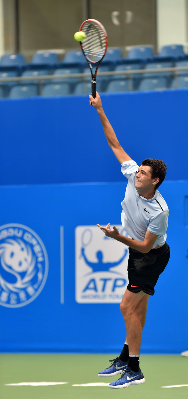 假内收真外 假内收真外